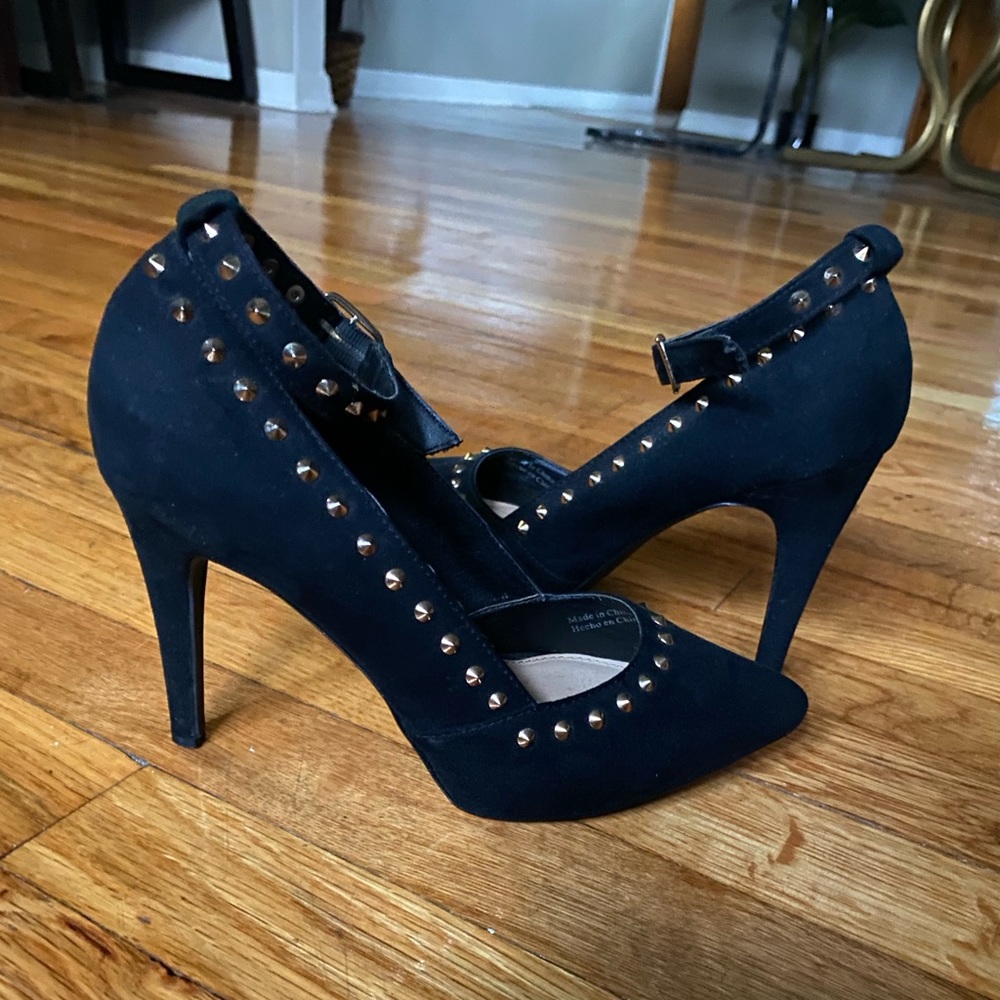 Forever 21 Dark Blue Heels.